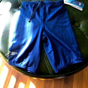 Boys’ 10-12 yr old tech swimsuit.